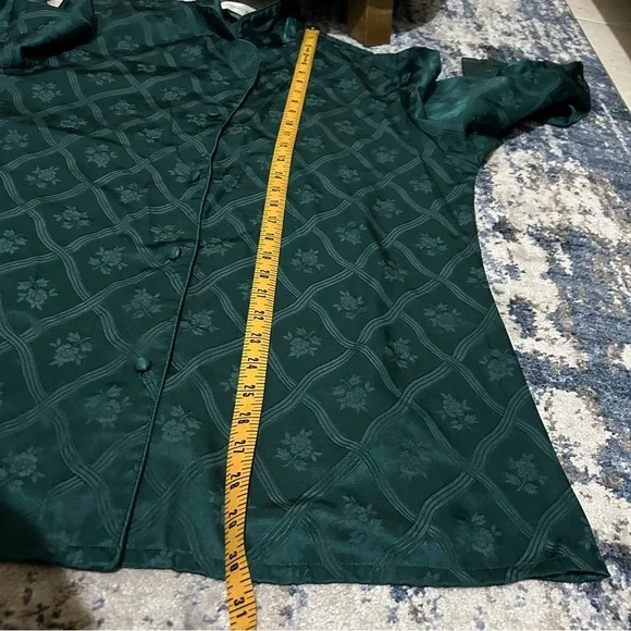 Victoria’s Secret 90s Vintage Green Floral Button Up Long Sleeve Pajama Top - Picture 11 of 12